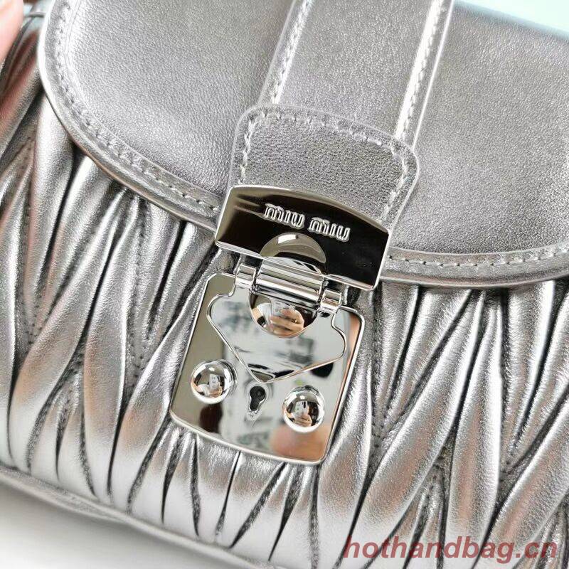 miu miu Matelasse Nappa Leather Shoulder Bag 5BD188 Silver miu miu Matelasse Nappa Leather Shoulder Bag 5BD188 Silver