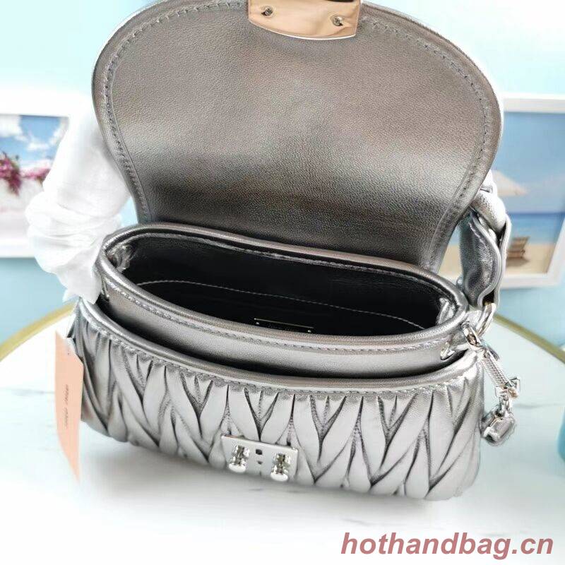 miu miu Matelasse Nappa Leather Shoulder Bag 5BD188 Silver miu miu Matelasse Nappa Leather Shoulder Bag 5BD188 Silver