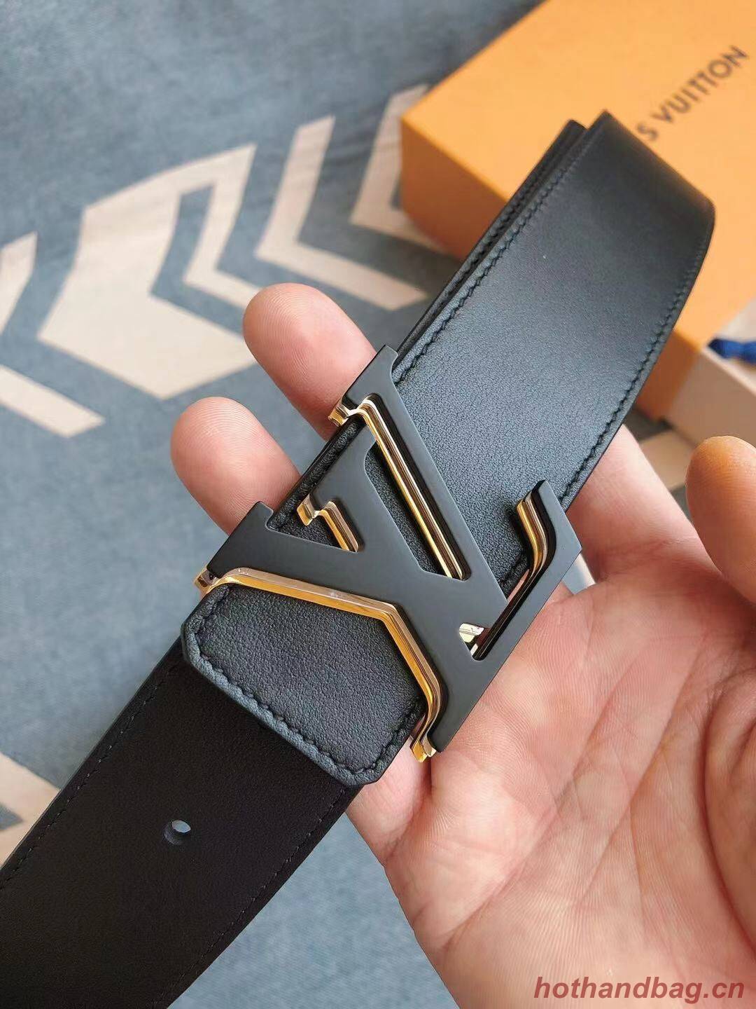 Louis Vuitton OPTIC 40MM REVERSIBLE BELT M0226T BLACK Louis Vuitton OPTIC 40MM REVERSIBLE BELT M0226T BLACK