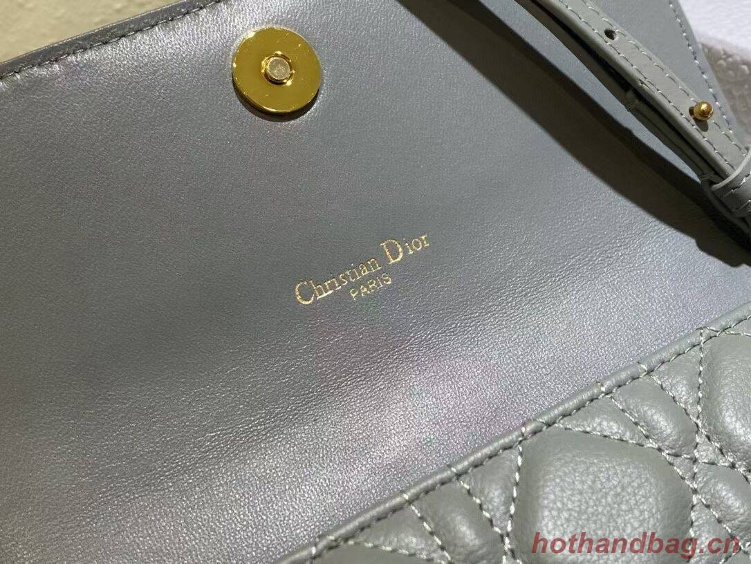 DIOR CARO BELT POUCH WITH CHAIN Supple Cannage Calfskin S5091UW GREY DIOR CARO BELT POUCH WITH CHAIN Supple Cannage Calfskin S5091UW GREY
