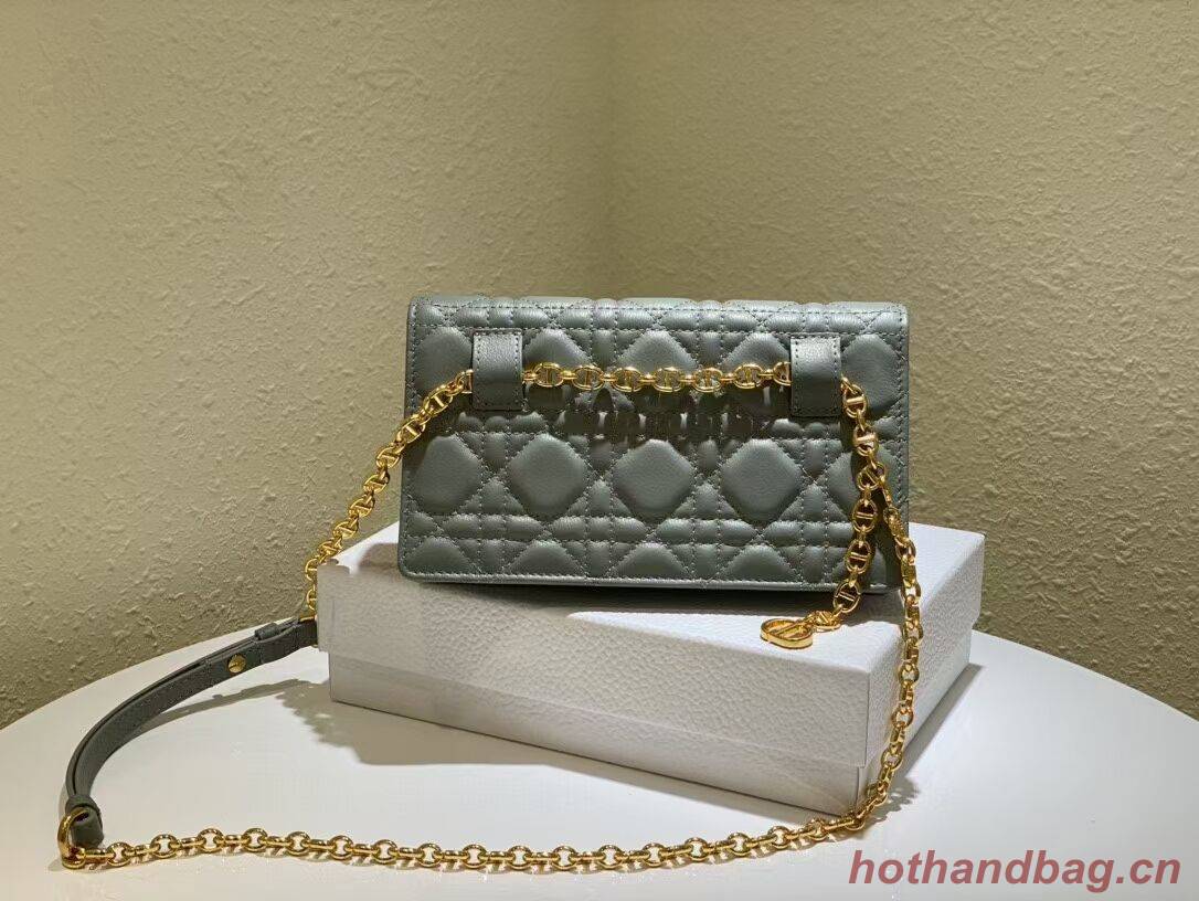 DIOR CARO BELT POUCH WITH CHAIN Supple Cannage Calfskin S5091UW GREY DIOR CARO BELT POUCH WITH CHAIN Supple Cannage Calfskin S5091UW GREY