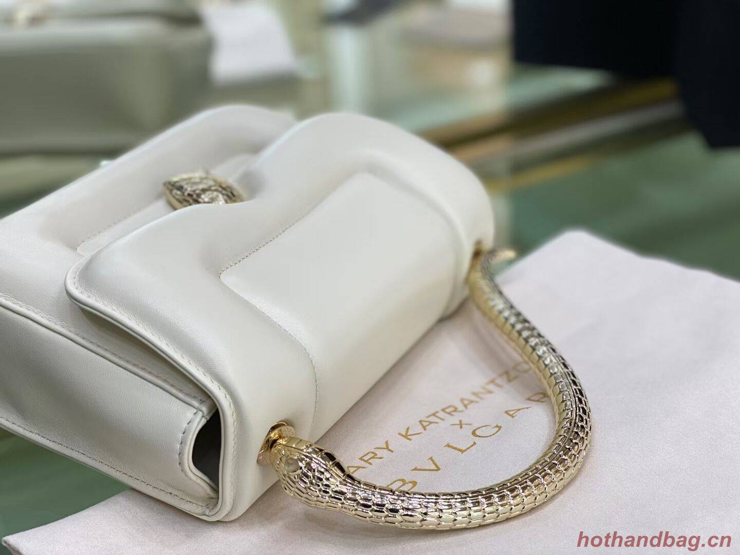 Bvlgari Serpenti Forever leather small crossbody bag B209107 white Bvlgari Serpenti Forever leather small crossbody bag B209107 white