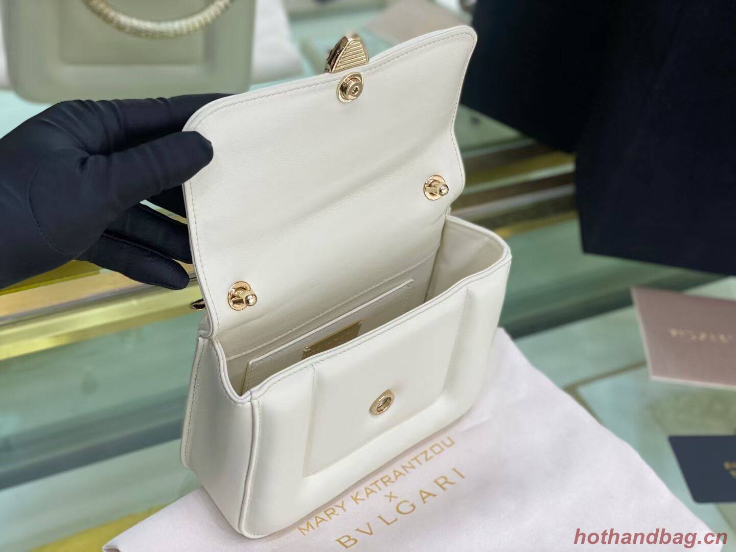 Bvlgari Serpenti Forever leather small crossbody bag B209107 white Bvlgari Serpenti Forever leather small crossbody bag B209107 white