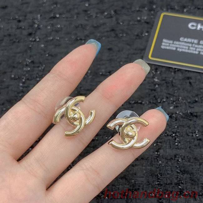 Chanel Earrings CE6902