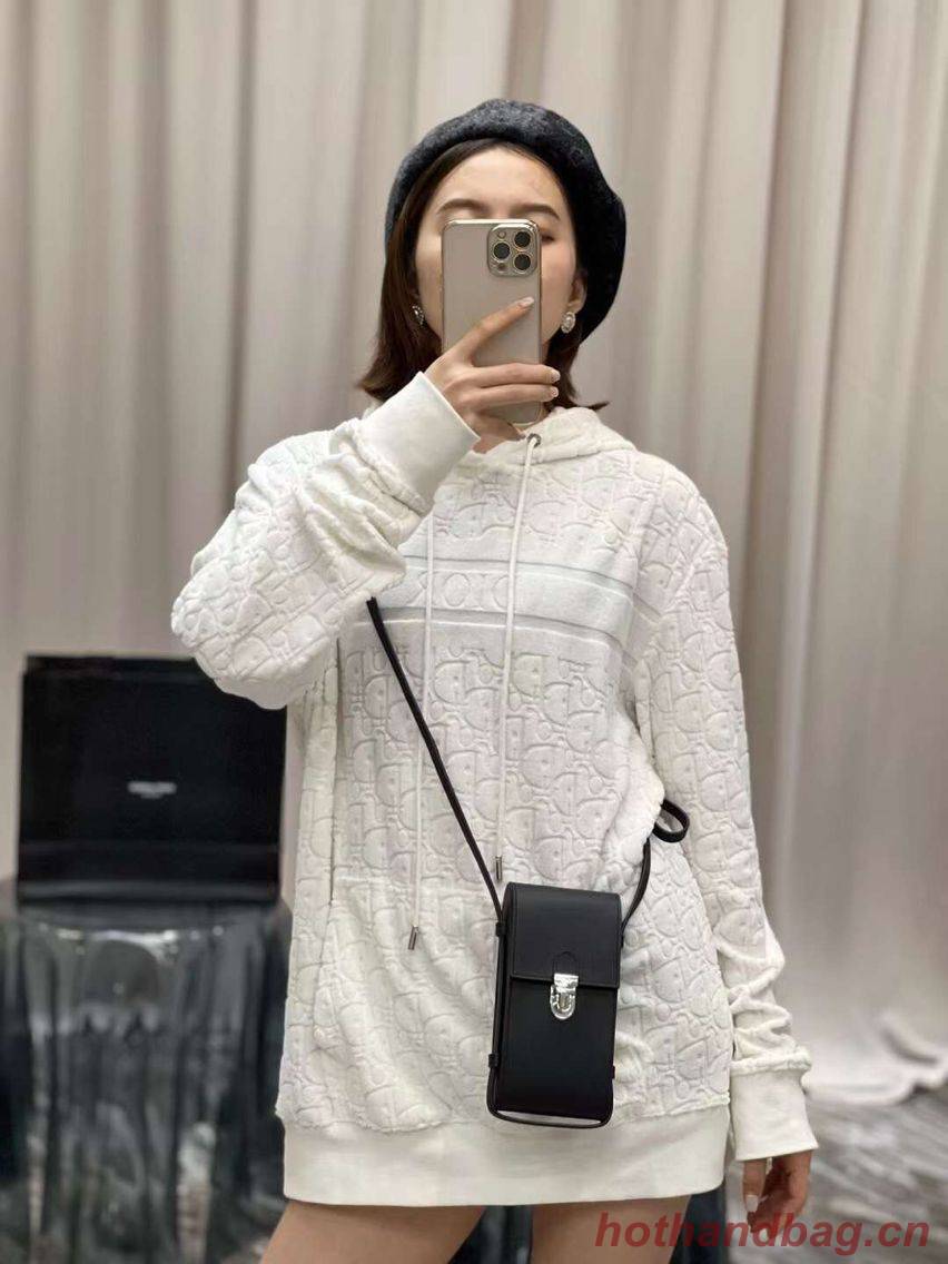 Yves Saint Laurent Calf leather cross-body bag Y567718 black Yves Saint Laurent Calf leather cross-body bag Y567718 black