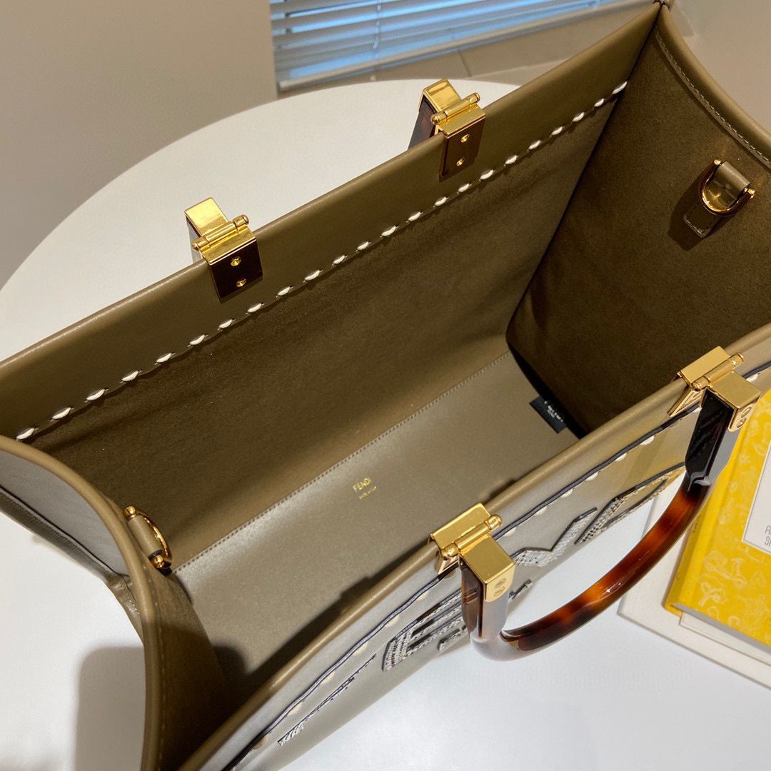 FENDI SUNSHINE Medium Snakeskin Logo Flannel Togo shopper Bag 36553B Gray FENDI SUNSHINE Medium Snakeskin Logo Flannel Togo shopper Bag 36553B Gray