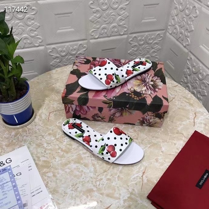 Dolce & Gabbana Shoes DG450KL-1 Dolce & Gabbana Shoes DG450KL-1