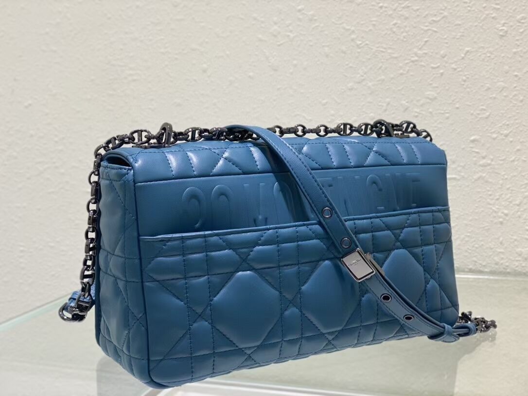 LARGE DIOR CARO BAG Gradient Cannage Lambskin M9243E blue LARGE DIOR CARO BAG Gradient Cannage Lambskin M9243E blue