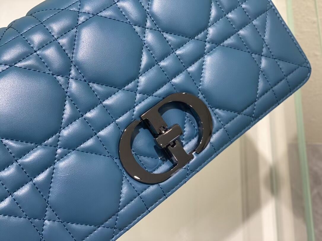 LARGE DIOR CARO BAG Gradient Cannage Lambskin M9243E blue LARGE DIOR CARO BAG Gradient Cannage Lambskin M9243E blue