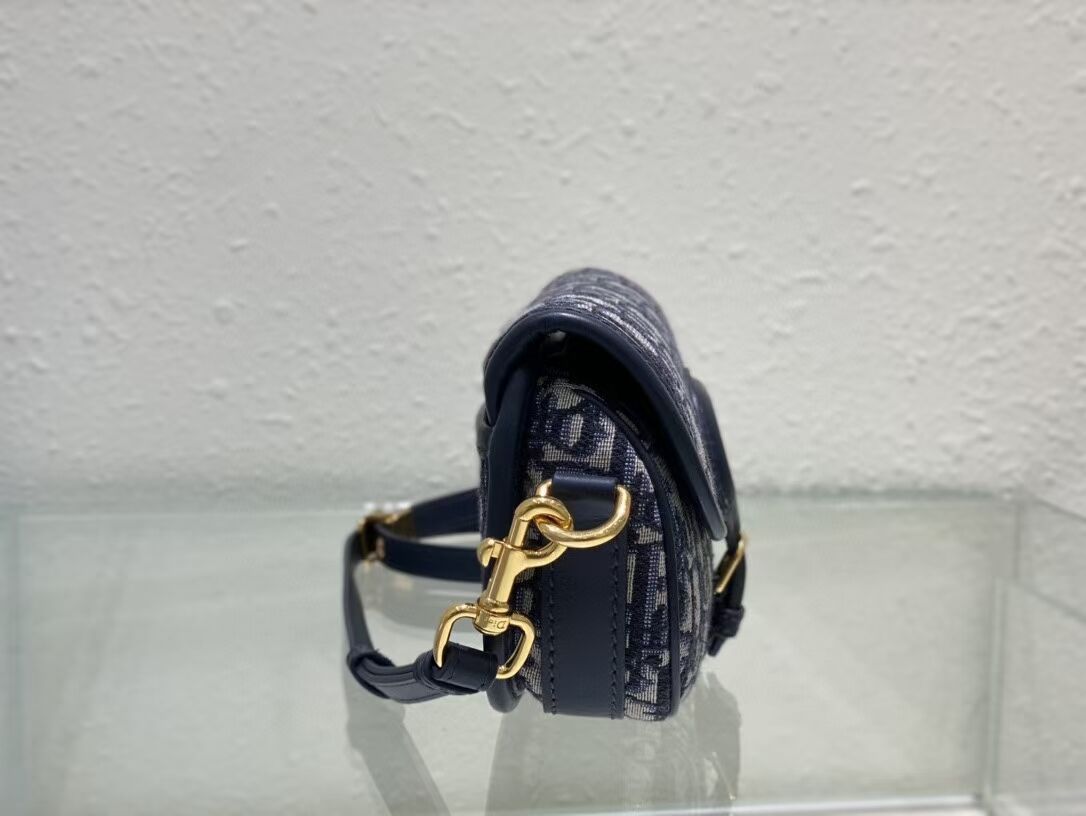 MEDIUM DIOR BOBBY BAG Warm Taupe Box Embroidery M9327 dark blue MEDIUM DIOR BOBBY BAG Warm Taupe Box Embroidery M9327 dark blue