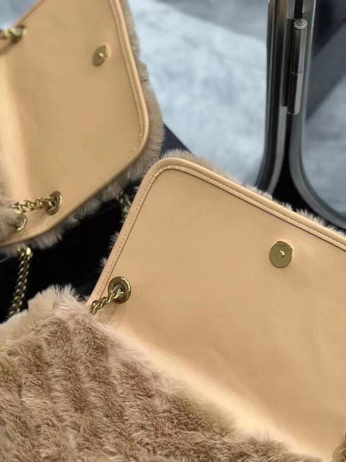 Yves Saint Laurent PUFFER BAG IN Rabbit fur Y653155 NATURAL BEIGE Yves Saint Laurent PUFFER BAG IN Rabbit fur Y653155 NATURAL BEIGE