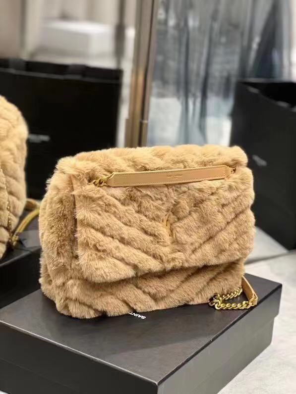 Yves Saint Laurent PUFFER BAG IN Rabbit fur Y653155 NATURAL BEIGE Yves Saint Laurent PUFFER BAG IN Rabbit fur Y653155 NATURAL BEIGE