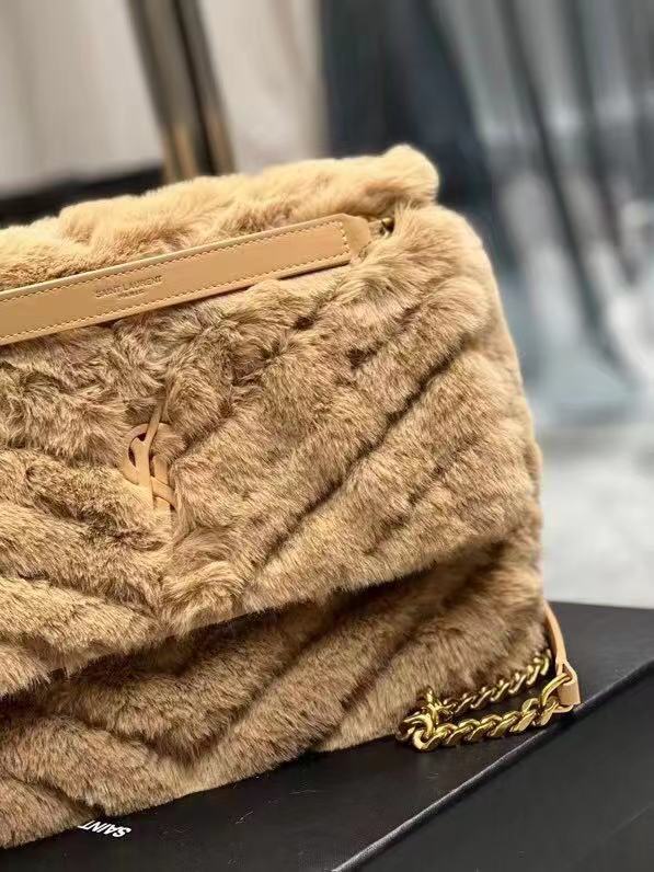 Yves Saint Laurent PUFFER BAG IN Rabbit fur Y653155 NATURAL BEIGE Yves Saint Laurent PUFFER BAG IN Rabbit fur Y653155 NATURAL BEIGE