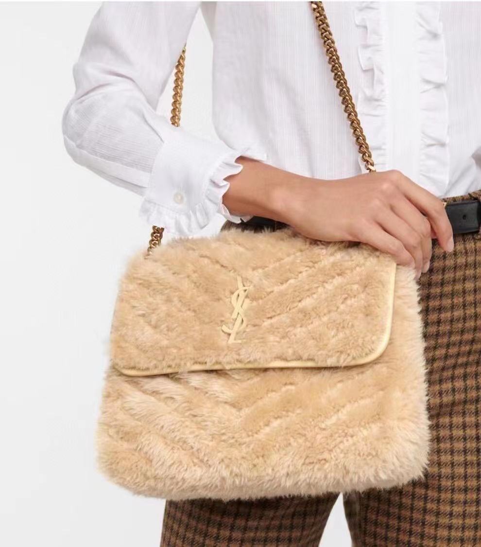 Yves Saint Laurent PUFFER BAG IN Rabbit fur Y653155 NATURAL BEIGE Yves Saint Laurent PUFFER BAG IN Rabbit fur Y653155 NATURAL BEIGE