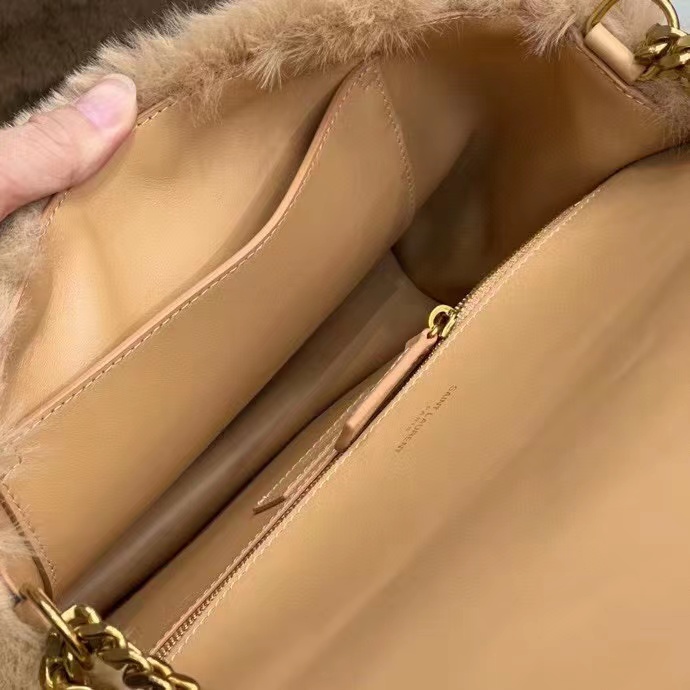 Yves Saint Laurent PUFFER BAG IN Rabbit fur Y653155 NATURAL BEIGE Yves Saint Laurent PUFFER BAG IN Rabbit fur Y653155 NATURAL BEIGE