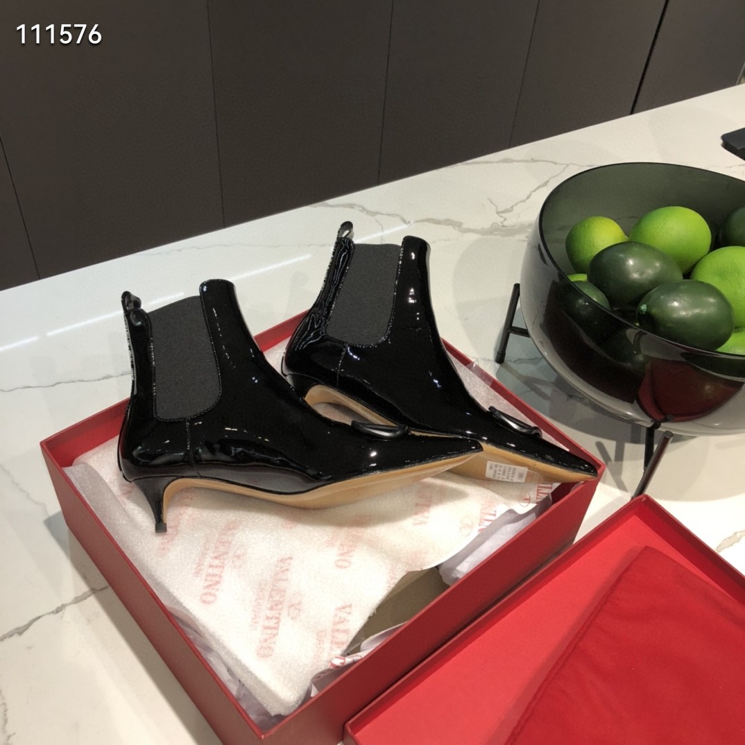 Valentino Shoes VT1092LS-5 Heel height 4CM Valentino Shoes VT1092LS-5 Heel height 4CM