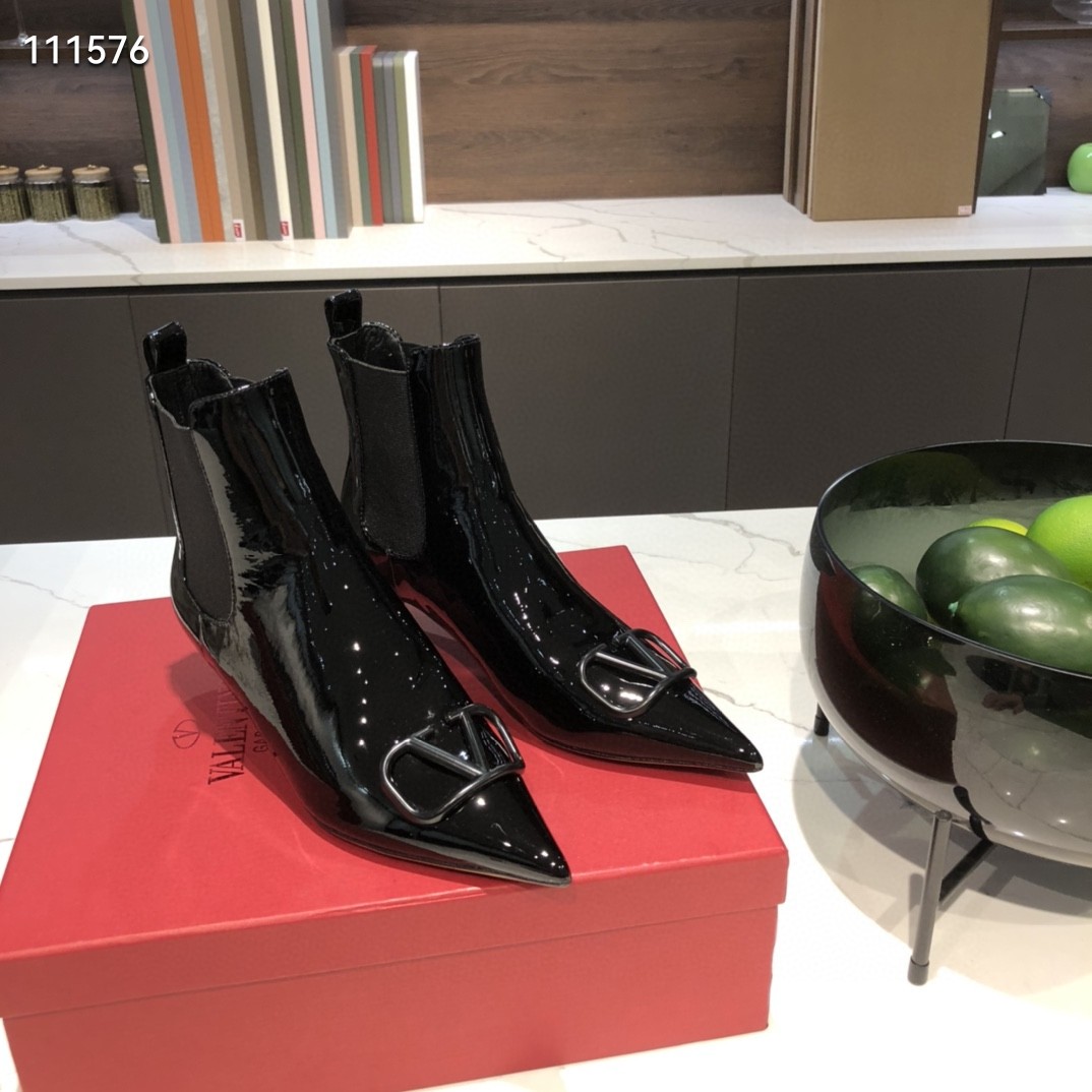 Valentino Shoes VT1092LS-5 Heel height 4CM Valentino Shoes VT1092LS-5 Heel height 4CM