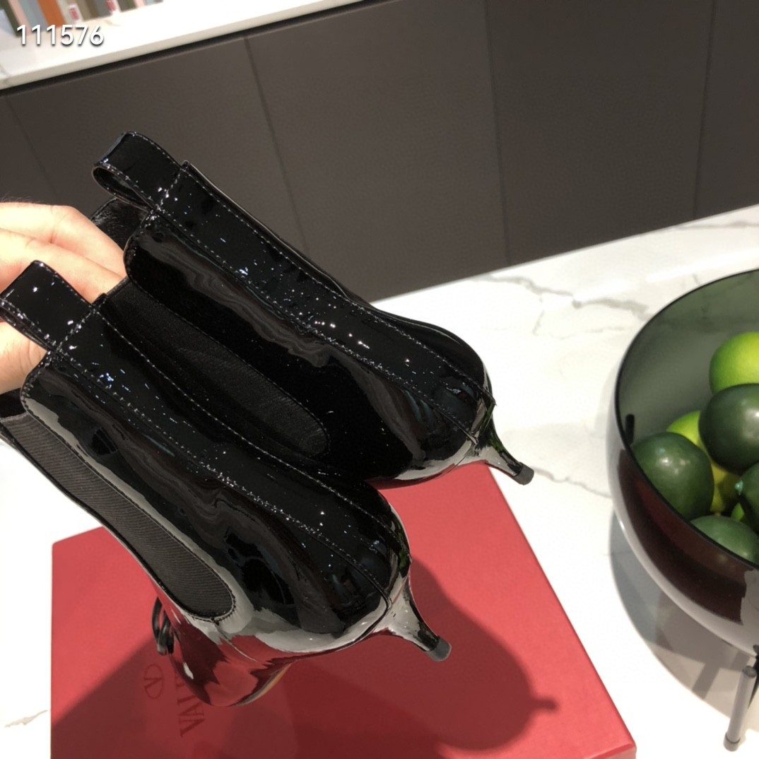 Valentino Shoes VT1092LS-5 Heel height 4CM Valentino Shoes VT1092LS-5 Heel height 4CM