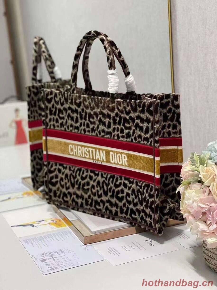 DIOR BOOK TOTE Embroidery C1286-1 Brown Leopard Print DIOR BOOK TOTE Embroidery C1286-1 Brown Leopard Print