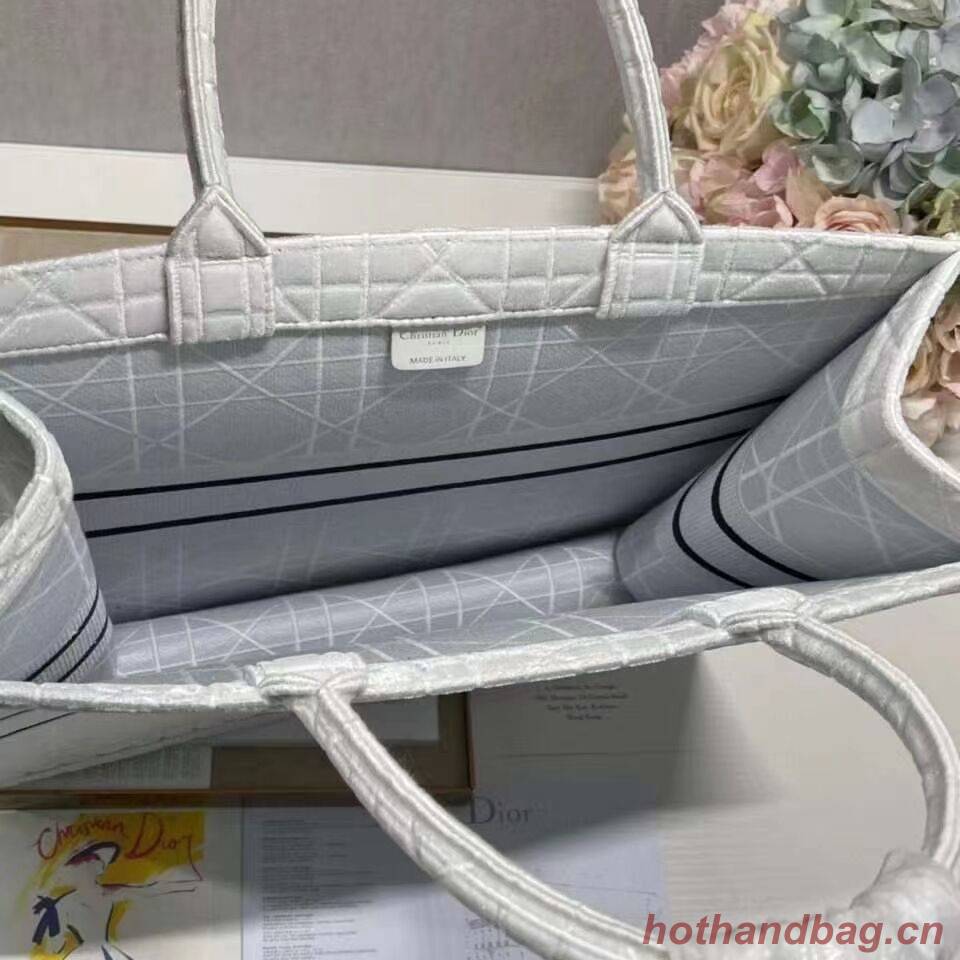 DIOR BOOK TOTE Velvet C1286-2 white DIOR BOOK TOTE Velvet C1286-2 white