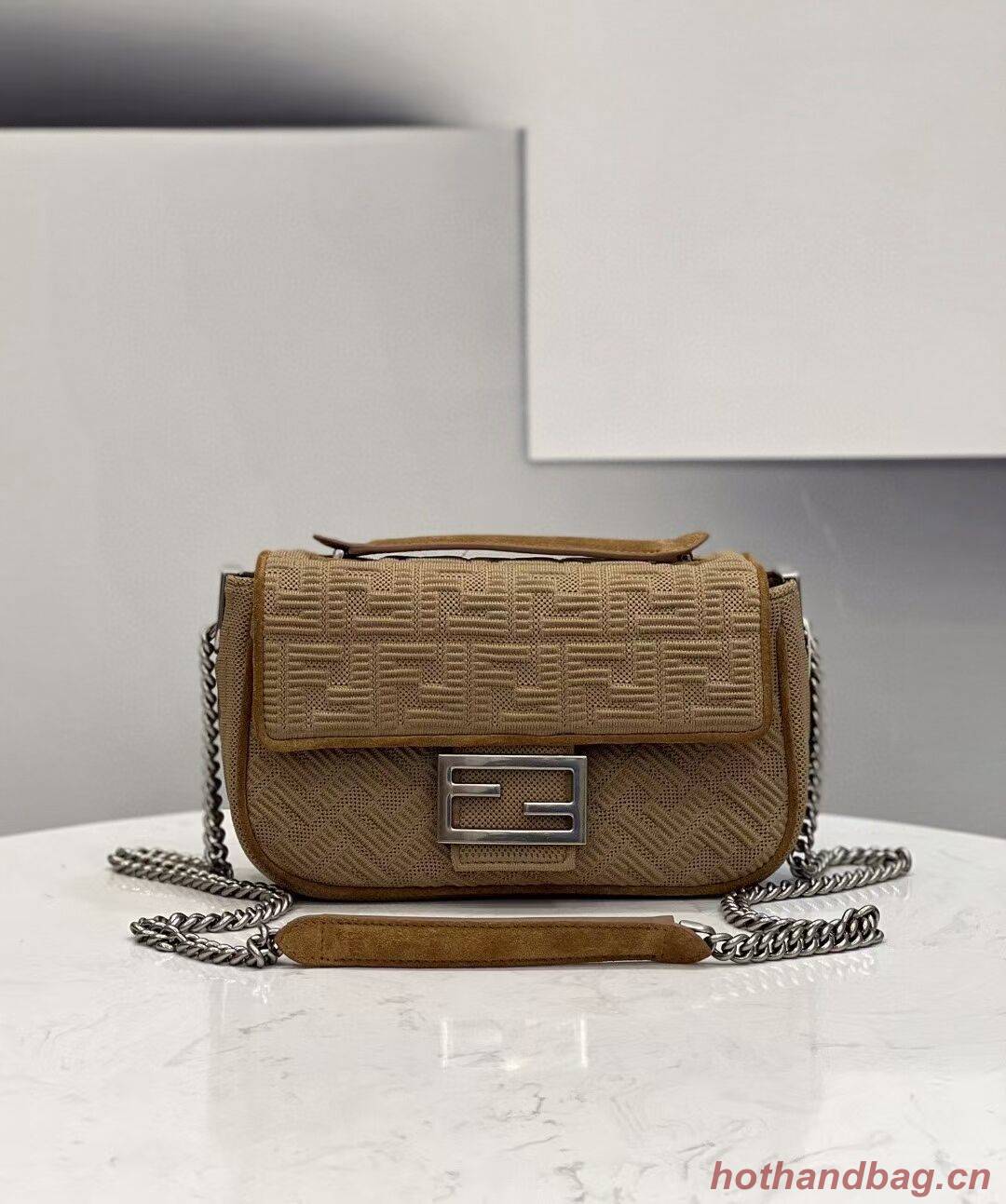 FENDI MIDI BAGUETTE CHAIN FF fabric bag 8BR793 Beige FENDI MIDI BAGUETTE CHAIN FF fabric bag 8BR793 Beige