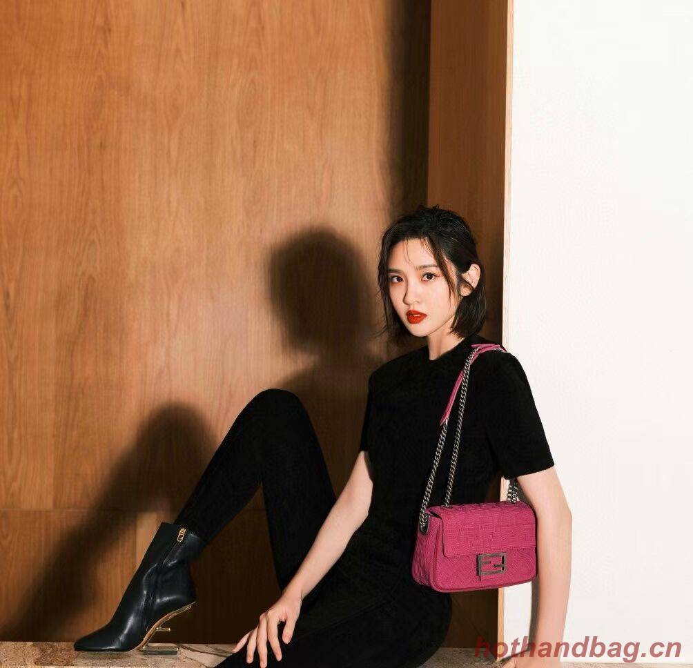 FENDI MIDI BAGUETTE CHAIN FF fabric bag 8BR793 Purple FENDI MIDI BAGUETTE CHAIN FF fabric bag 8BR793 Purple