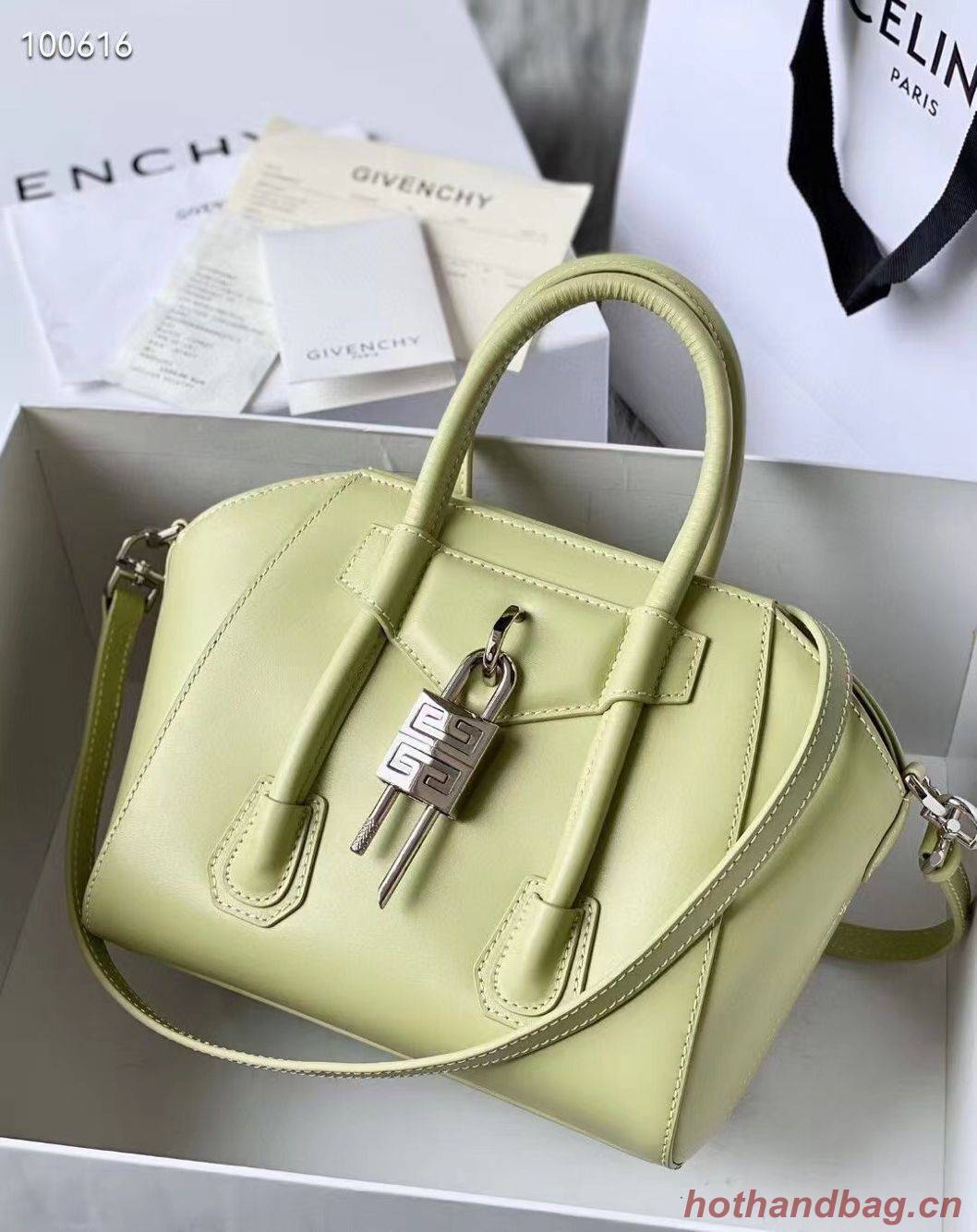 Givenchy Grained Original Calfskin Small Antigona Bag BB0512 Light Green Givenchy Grained Original Calfskin Small Antigona Bag BB0512 Light Green