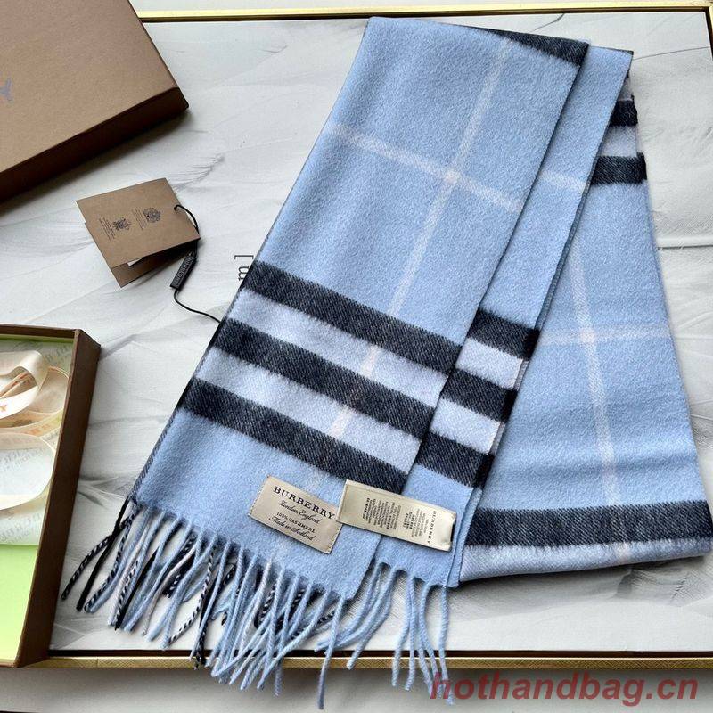 Burberry Scarf B00240 Burberry Scarf B00240