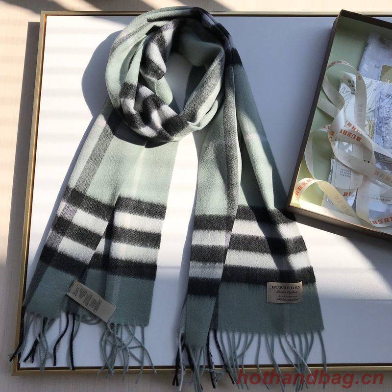 Burberry Scarf B00244