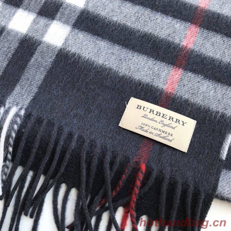 Burberry Scarf B00247 Burberry Scarf B00247