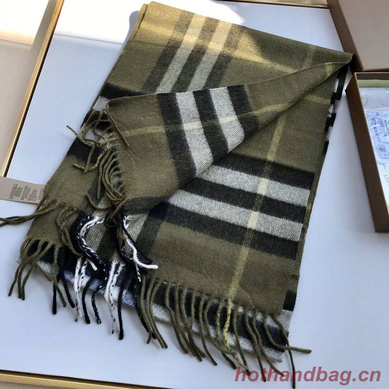 Burberry Scarf B00249 Burberry Scarf B00249