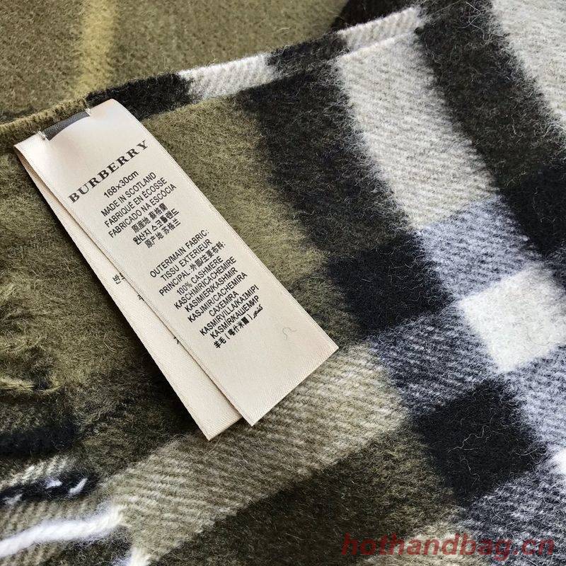 Burberry Scarf B00249 Burberry Scarf B00249