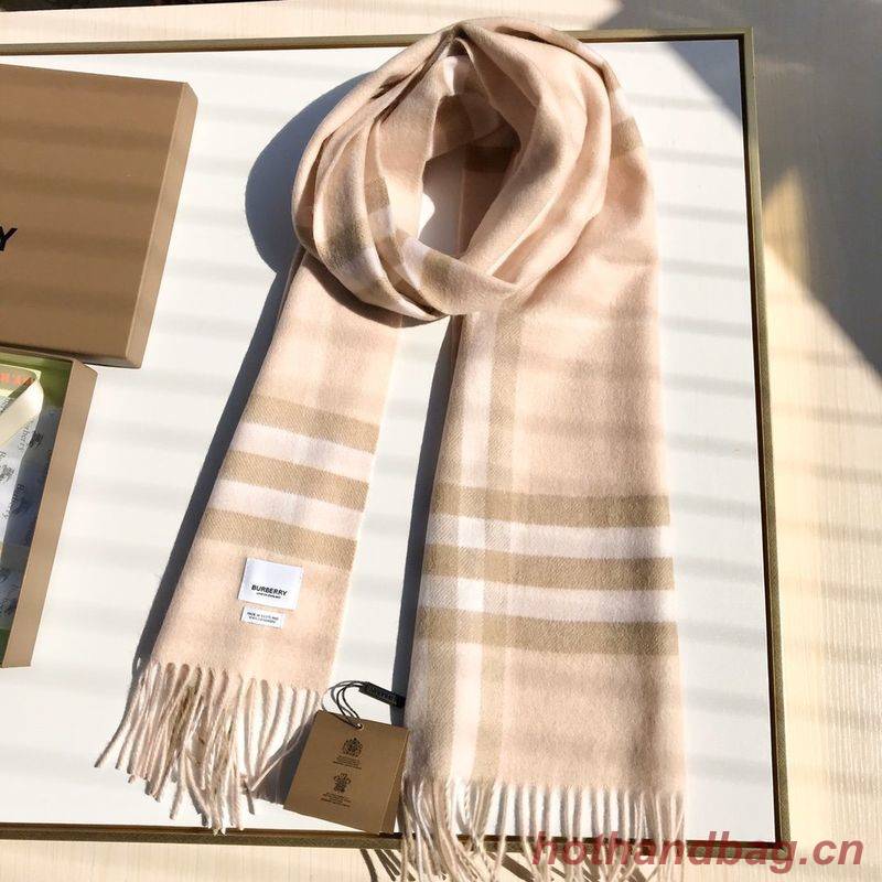 Burberry Scarf B00251 Burberry Scarf B00251