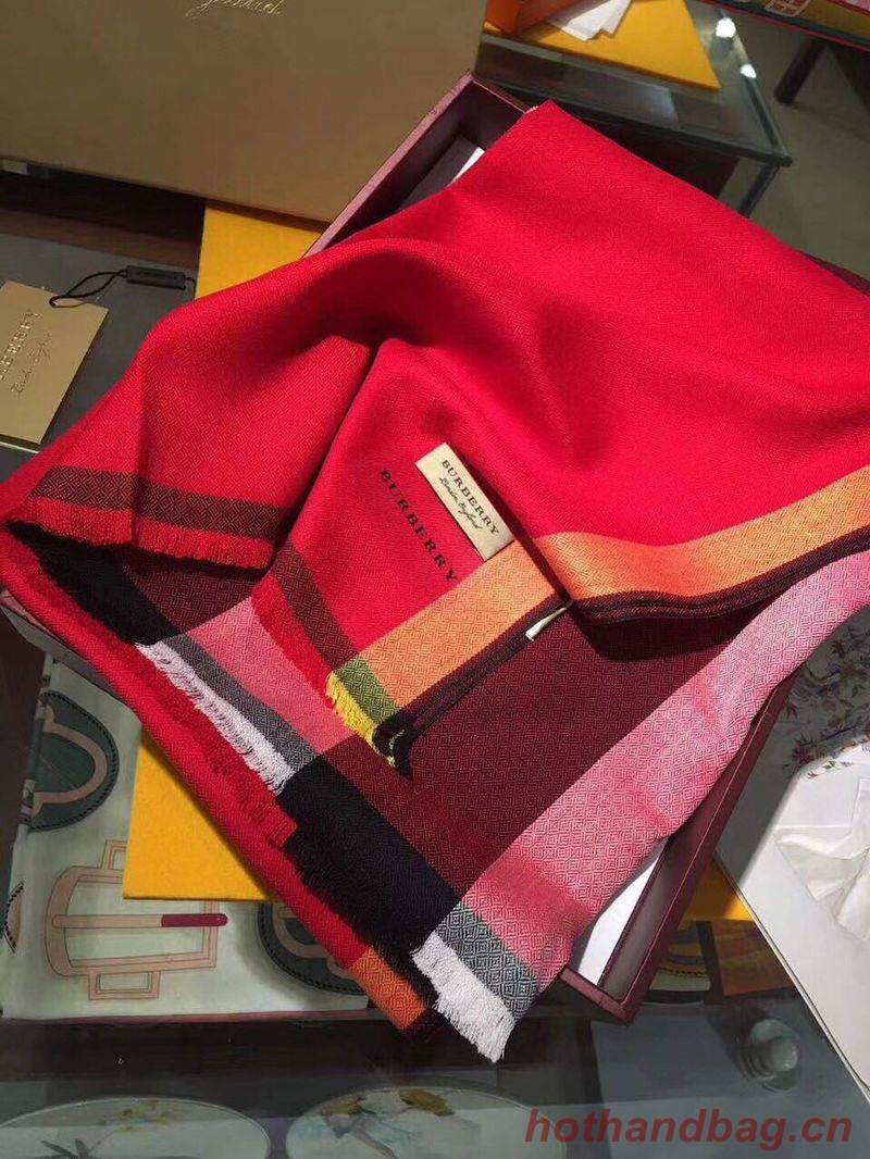 Burberry Scarf B00283 Burberry Scarf B00283