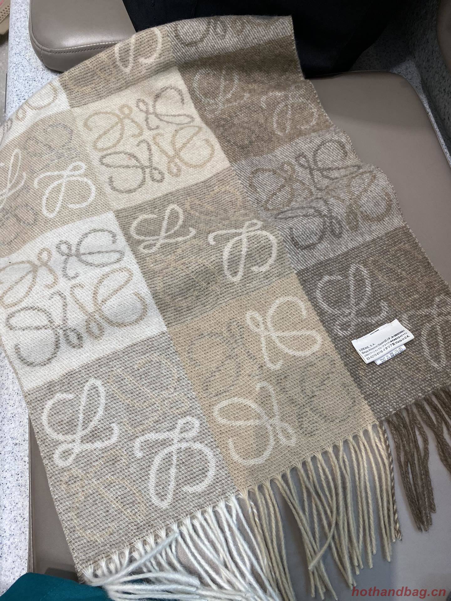 Loewe Scarf L00010 Loewe Scarf L00010