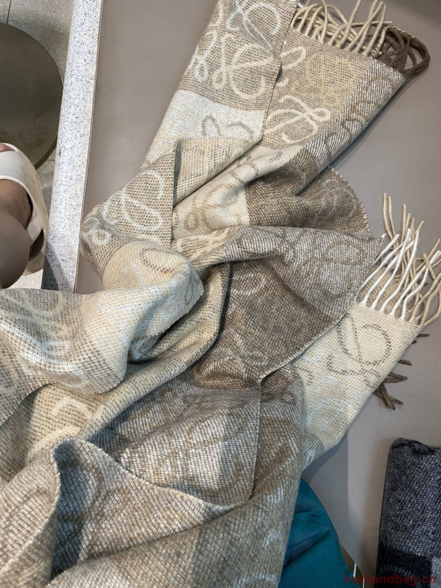 Loewe Scarf L00010 Loewe Scarf L00010