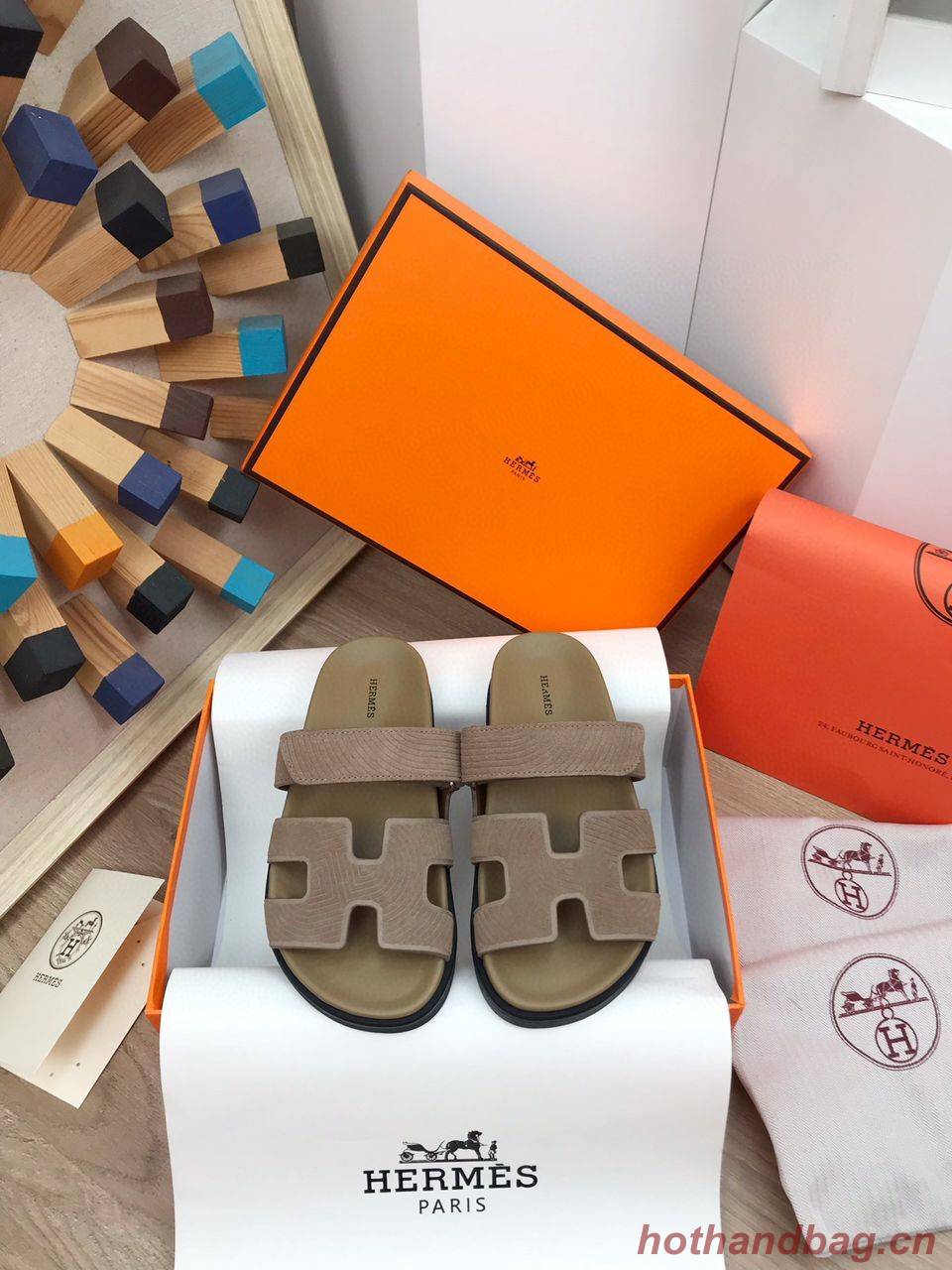 Hermes Shoes 2022 Gray Chypre sandals HM63920 Hermes Shoes 2022 Gray Chypre sandals HM63920