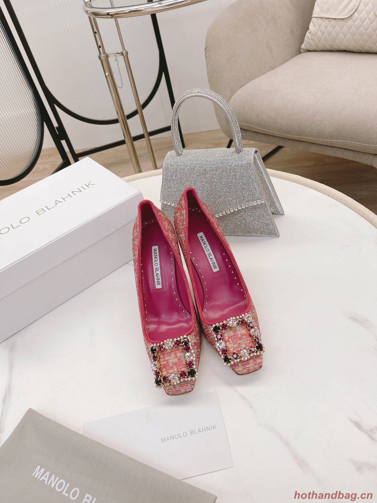 Manolo Blahnik shoes MBX00011 Heel 9.5CM Manolo Blahnik shoes MBX00011 Heel 9.5CM