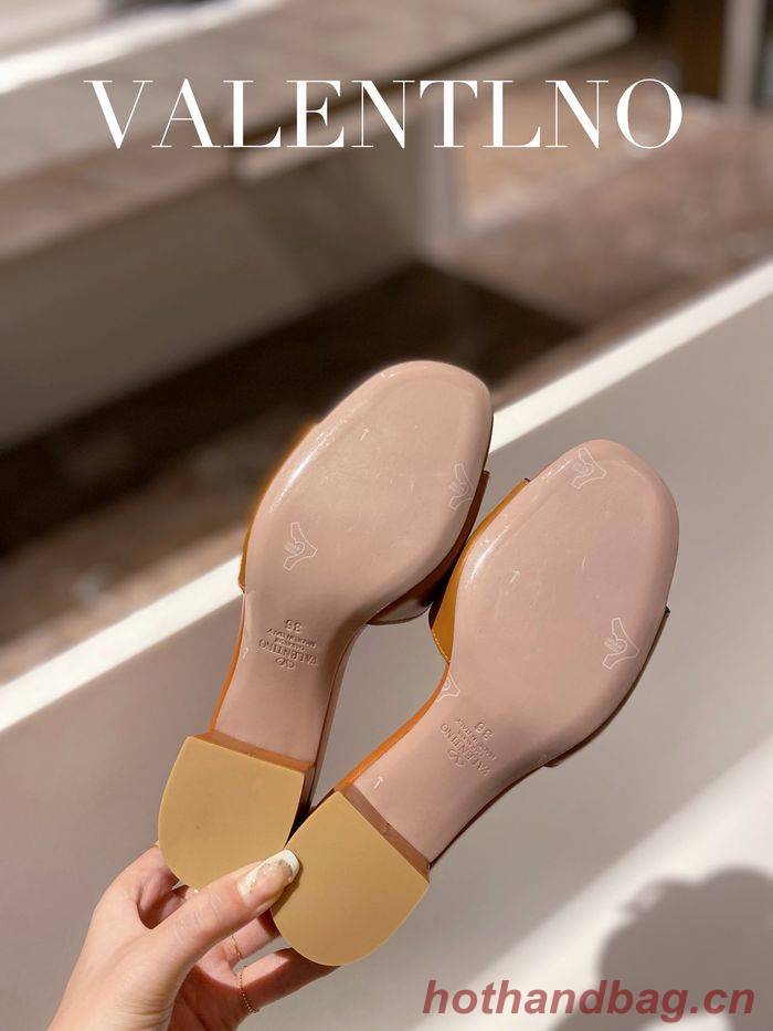 Valentino shoes VTX00061 Heel 6.5CM Valentino shoes VTX00061 Heel 6.5CM