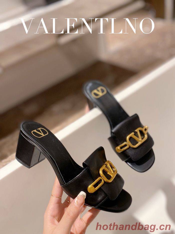 Valentino shoes VTX00071 Heel 6.5CM Valentino shoes VTX00071 Heel 6.5CM