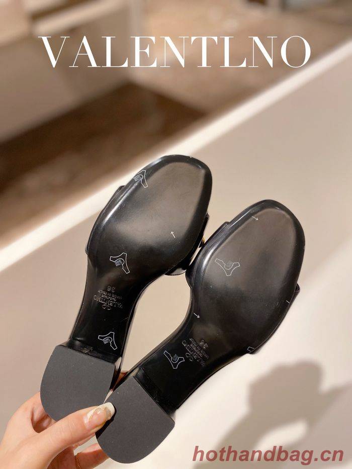 Valentino shoes VTX00071 Heel 6.5CM Valentino shoes VTX00071 Heel 6.5CM