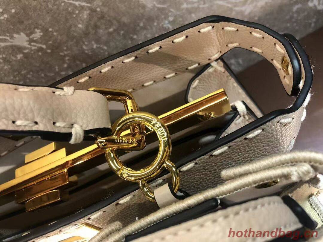 Fendi Peekaboo ISeeU MEDIUM leather bag F8637 Beige Fendi Peekaboo ISeeU MEDIUM leather bag F8637 Beige