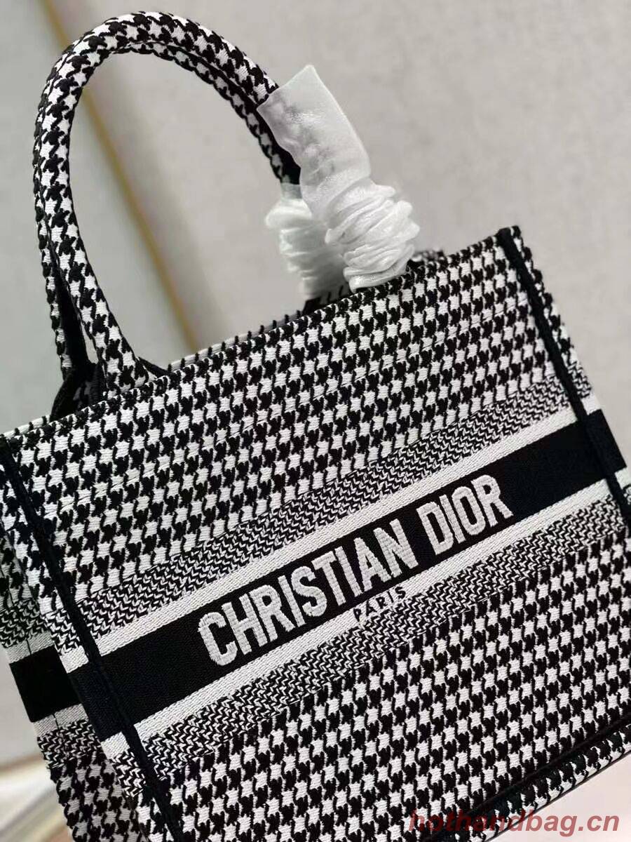 SMALL DIOR BOOK TOTE Embroidery C1331-7 SMALL DIOR BOOK TOTE Embroidery C1331-7