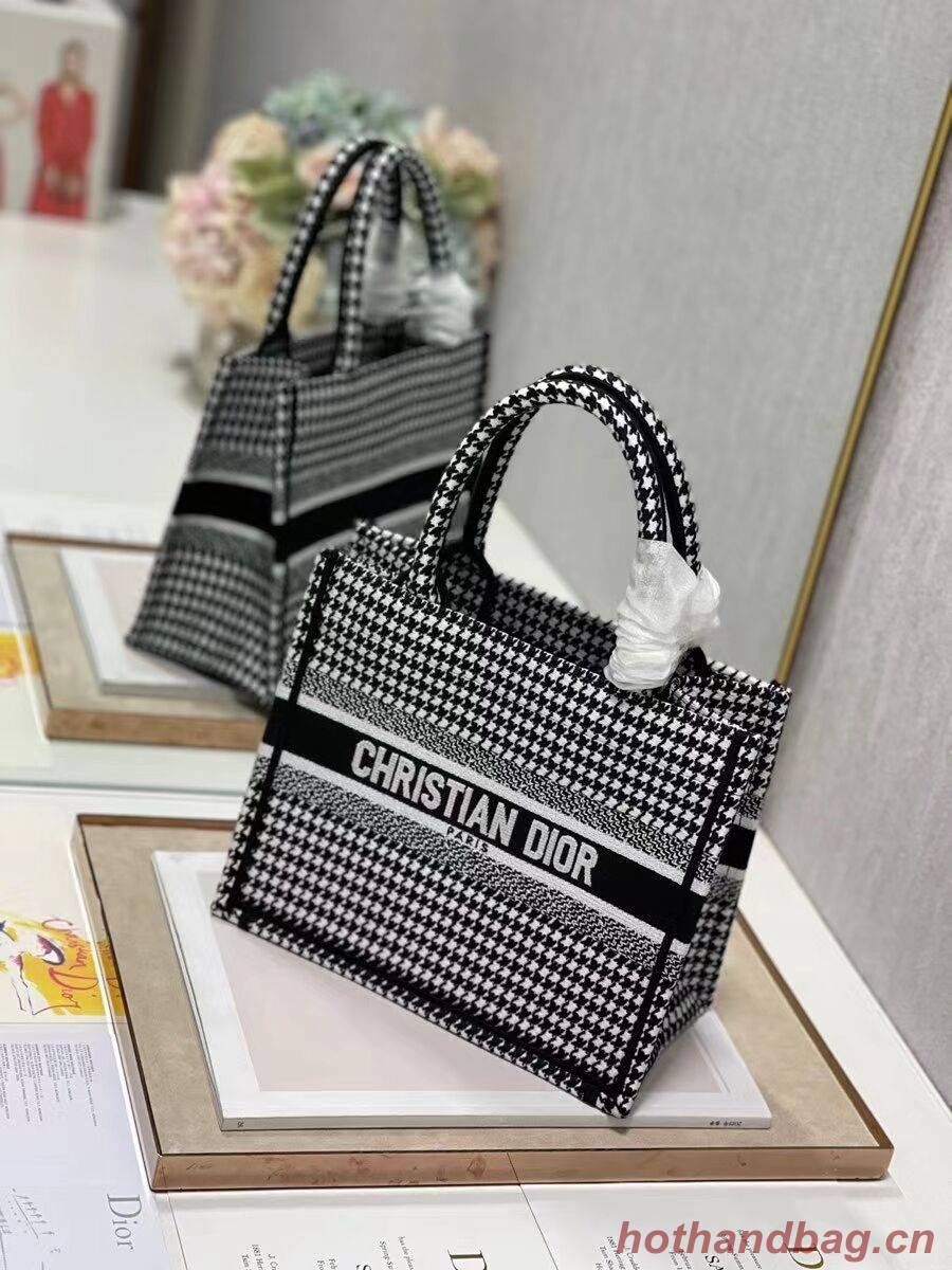 SMALL DIOR BOOK TOTE Embroidery C1331-7 SMALL DIOR BOOK TOTE Embroidery C1331-7