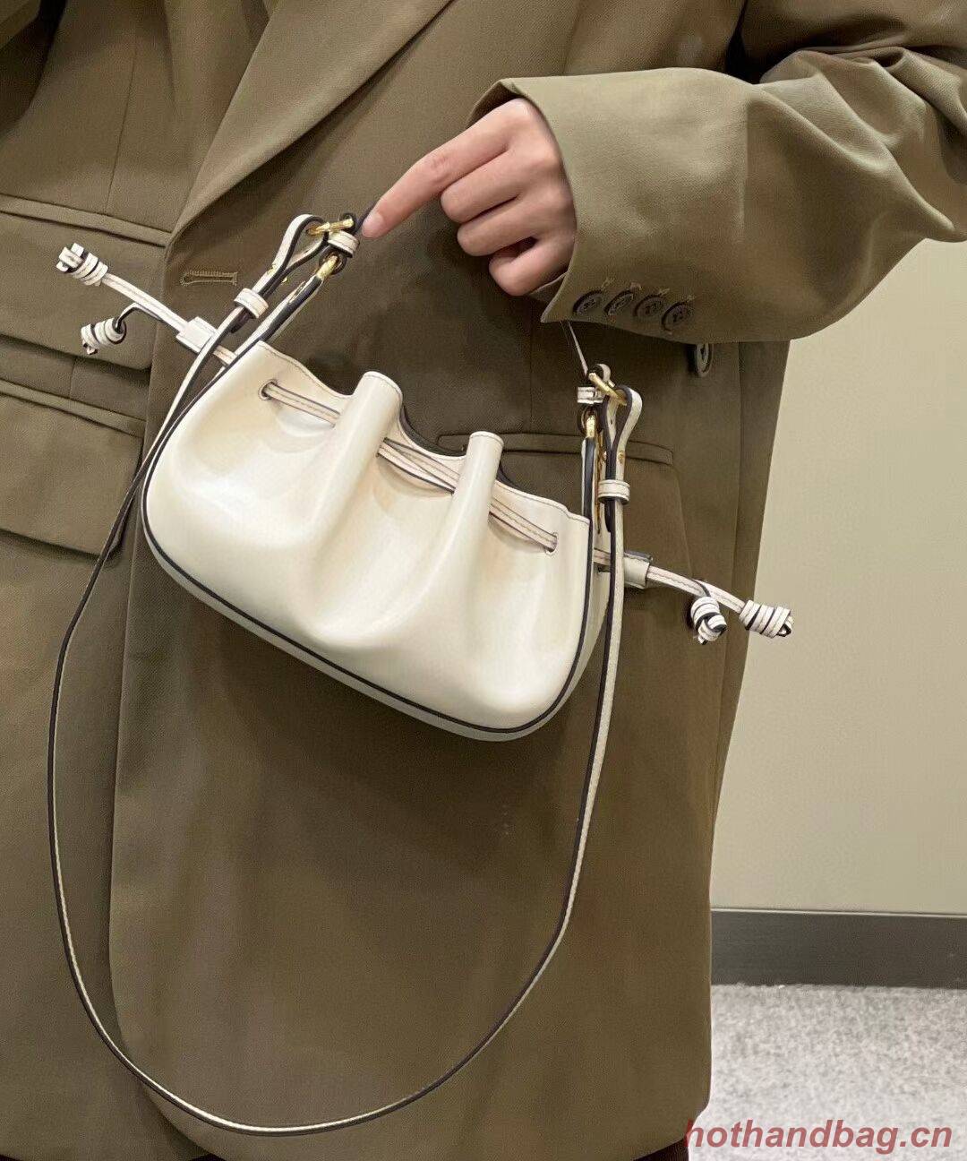 FENDI TOUCH leather bag 8BS059 white FENDI TOUCH leather bag 8BS059 white