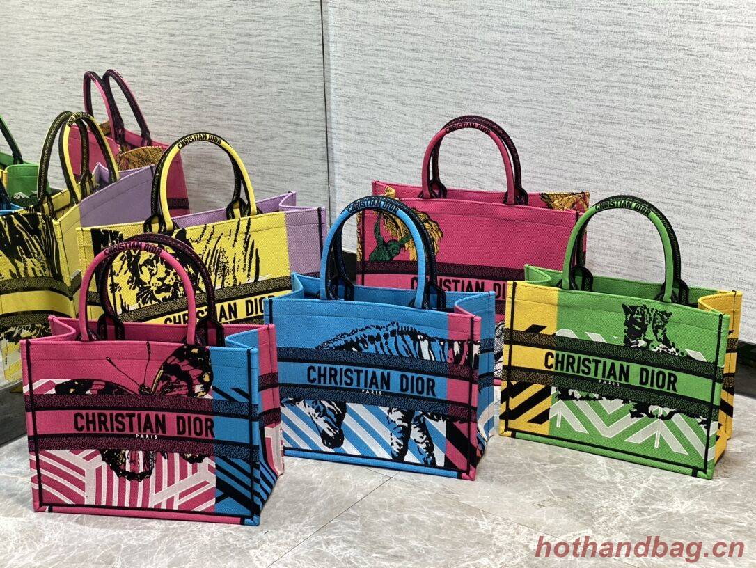 DIOR BOOK TOTE Embroidery C1287-28 green DIOR BOOK TOTE Embroidery C1287-28 green