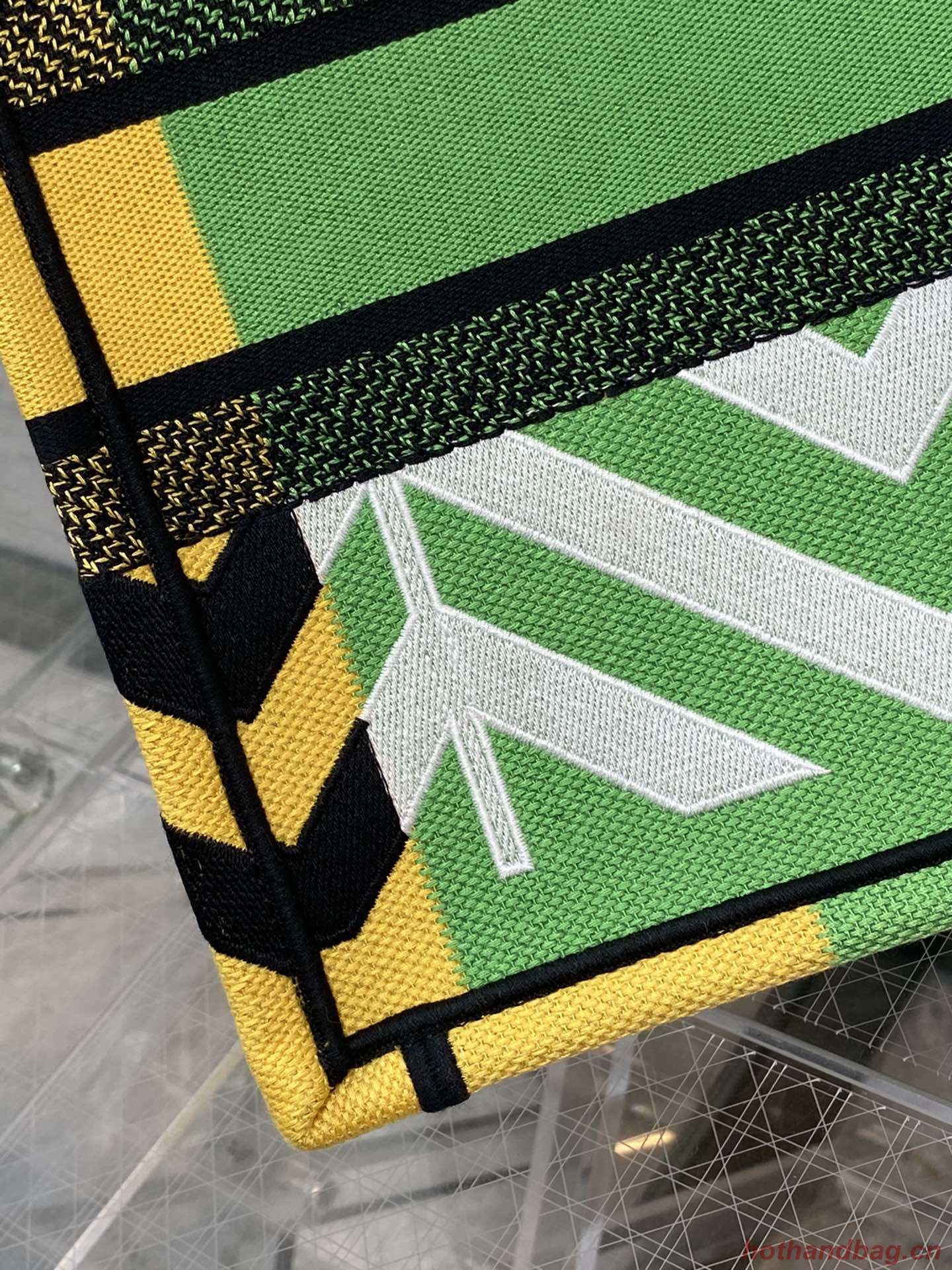 DIOR BOOK TOTE Embroidery C1287-28 green DIOR BOOK TOTE Embroidery C1287-28 green