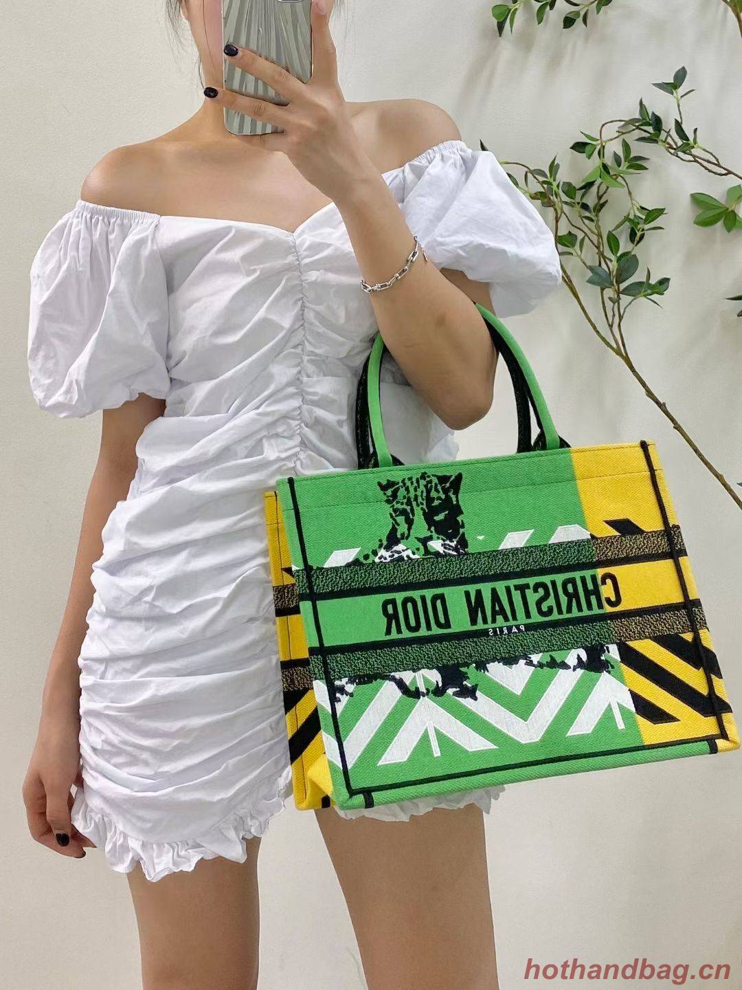 DIOR BOOK TOTE Embroidery C1287-28 green DIOR BOOK TOTE Embroidery C1287-28 green