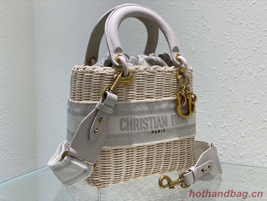 MEDIUM LADY DIOR BAG Natural Wicker and gray Dior Oblique Jacquard M0565 MEDIUM LADY DIOR BAG Natural Wicker and gray Dior Oblique Jacquard M0565