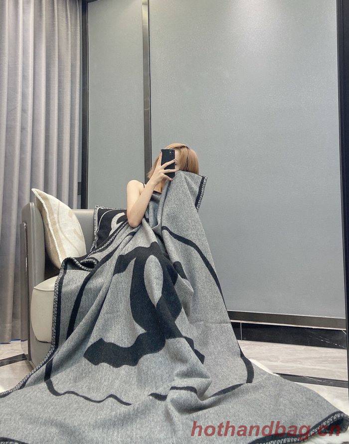 CHANEL Merino Wool Cashmere CC Throw Blanket CHB00003 CHANEL Merino Wool Cashmere CC Throw Blanket CHB00003